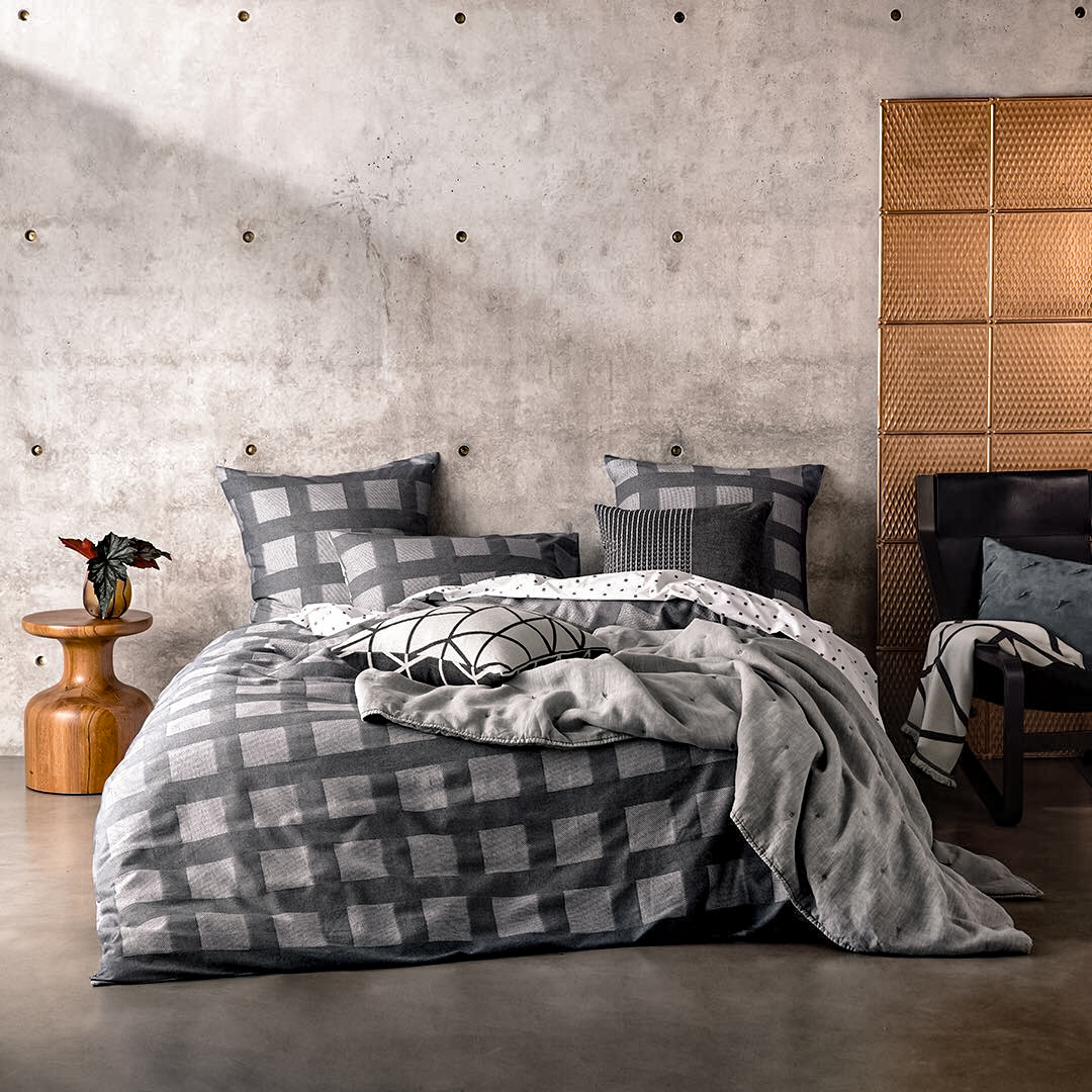 32-contemporary-bedroom-furniture-ideas-2020