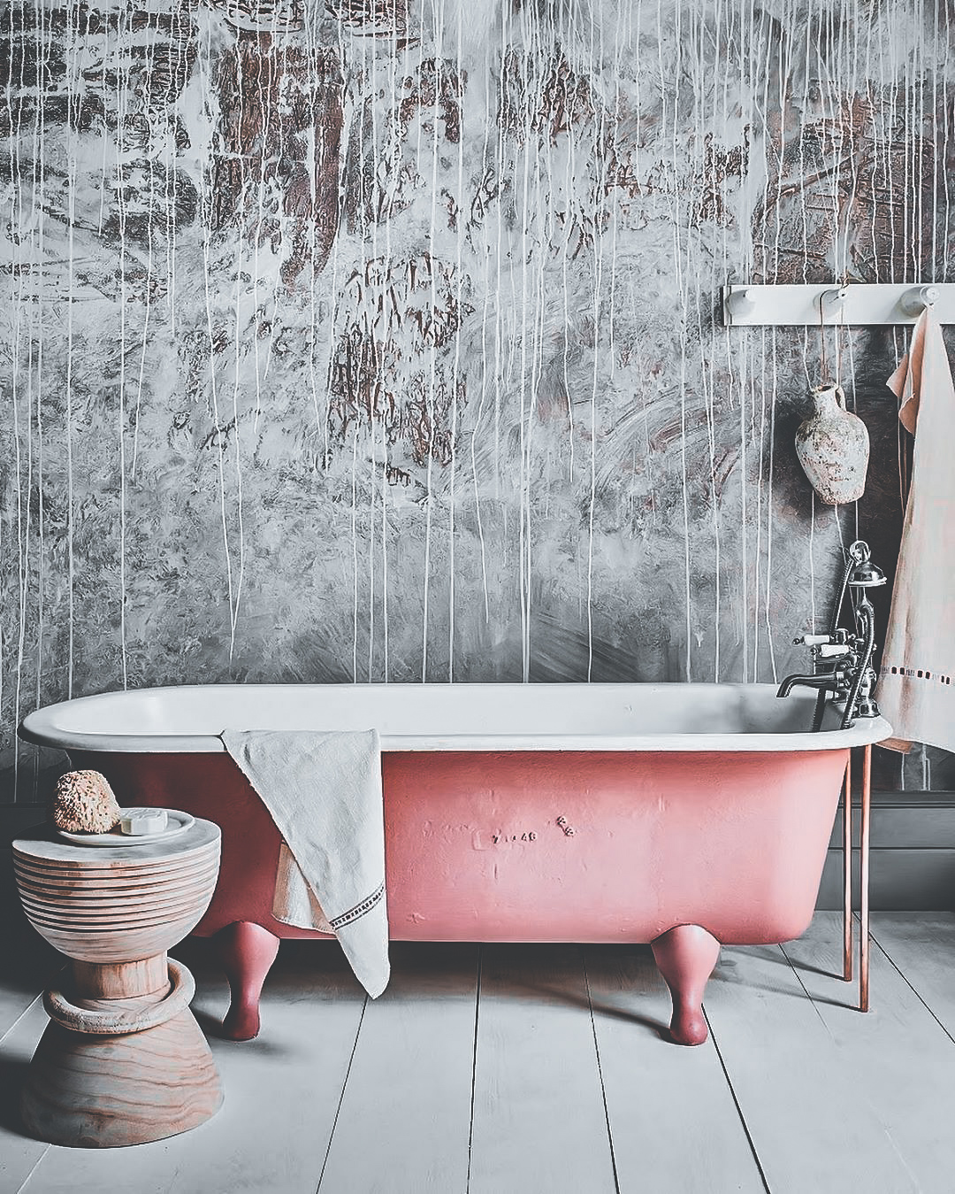24-the-prettiest-pink-bathroom-design-ideas-2020